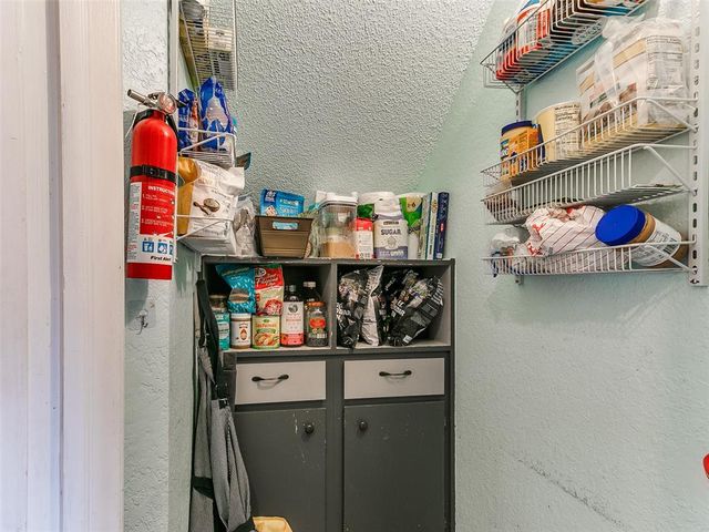 912 N Avery Drive, Moore, OK 73160