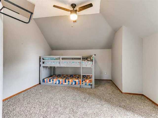 912 N Avery Drive, Moore, OK 73160