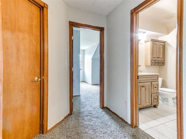 912 N Avery Drive, Moore, OK 73160