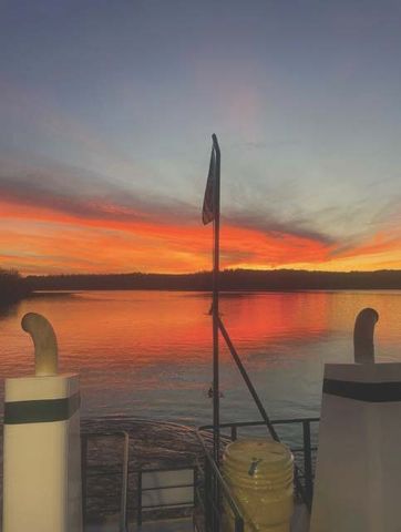 85 Lakeview Ln, Stewart, TN 37175