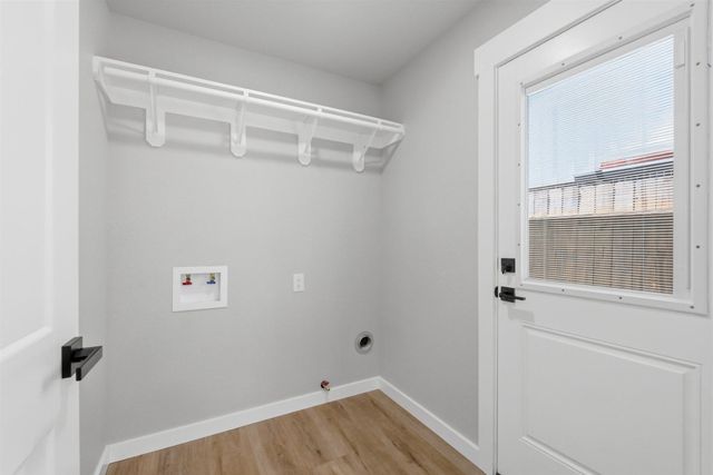 447 Castlebar Court, Houston, TX 77015