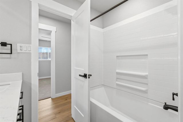 447 Castlebar Court, Houston, TX 77015