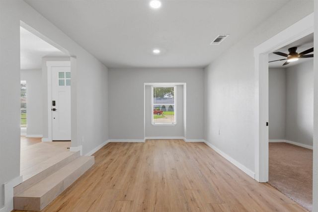 447 Castlebar Court, Houston, TX 77015