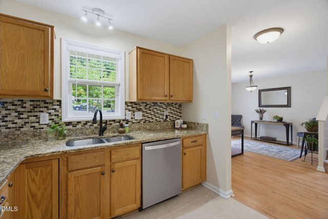 901 Finchurch Circle, Wake Forest, NC 27587