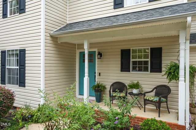 901 Finchurch Circle, Wake Forest, NC 27587