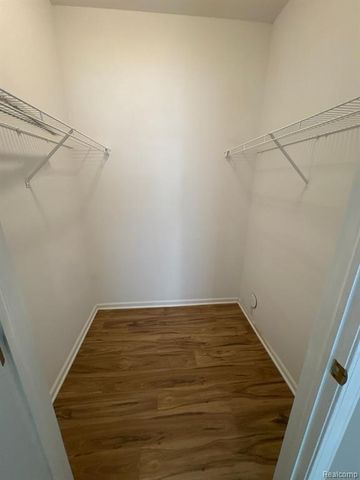 15269 Yale Drive 238, Clinton Township, MI 48038