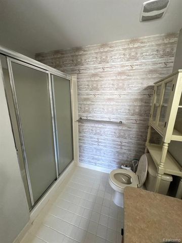 15269 Yale Drive 238, Clinton Township, MI 48038