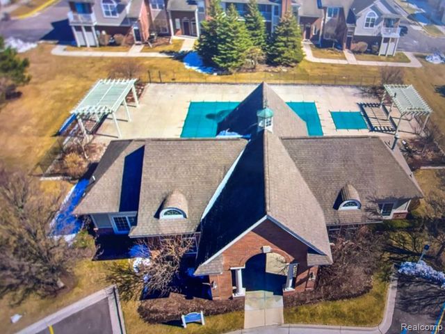 15269 Yale Drive 238, Clinton Township, MI 48038