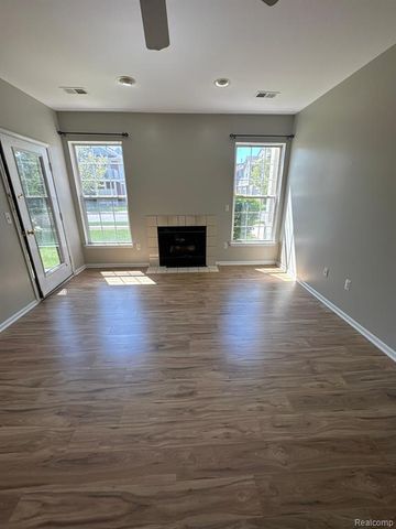 15269 Yale Drive 238, Clinton Township, MI 48038