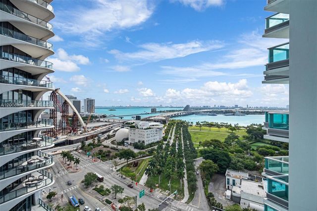 900 Biscayne Blvd 2208, Miami, FL 33132