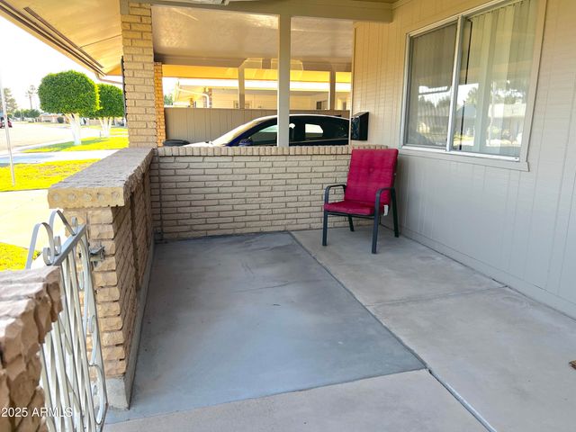 10726 W KELSO Drive, Sun City, AZ 85351