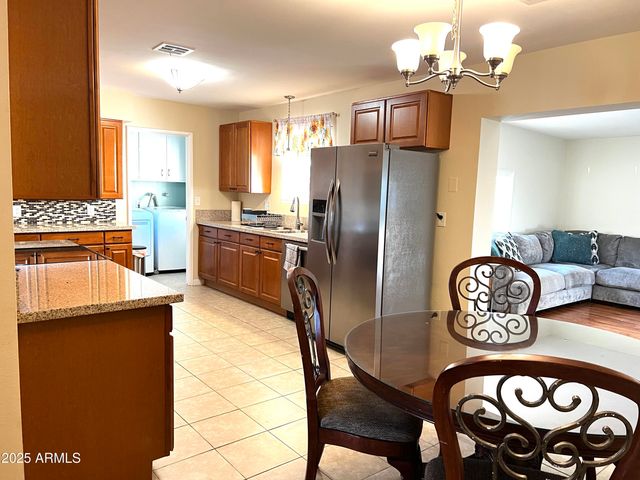 10726 W KELSO Drive, Sun City, AZ 85351