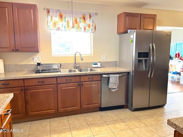 10726 W KELSO Drive, Sun City, AZ 85351