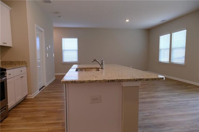 4237 Waxwing Street, Hoschton, GA 30548