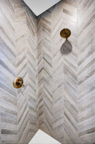 410 SE 12th Court, Fort Lauderdale, FL 33316