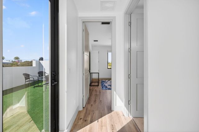 410 SE 12th Court, Fort Lauderdale, FL 33316