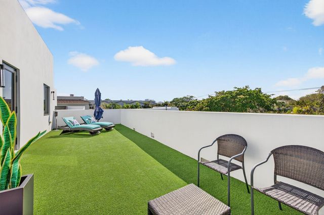 410 SE 12th Court, Fort Lauderdale, FL 33316