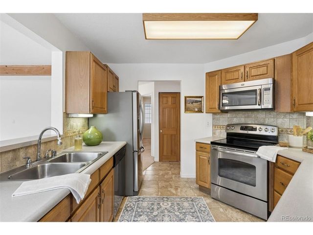31819 Rocky Village Dr 101, Evergreen, CO 80439