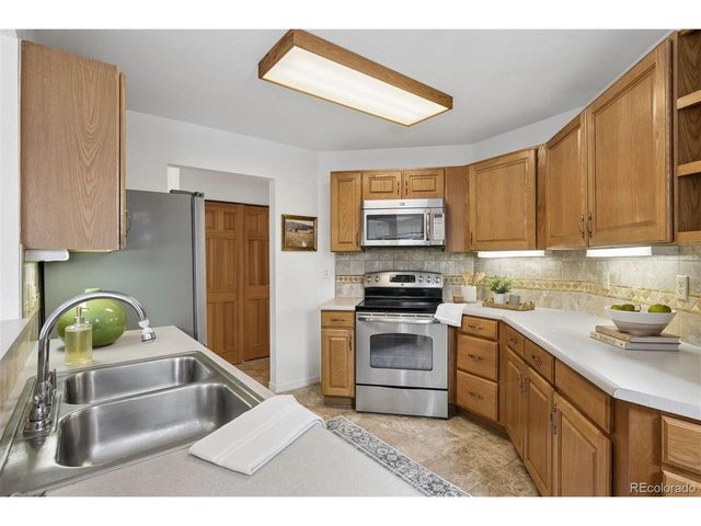 31819 Rocky Village Dr 101, Evergreen, CO 80439