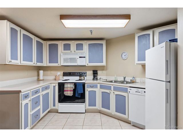 31819 Rocky Village Dr 101, Evergreen, CO 80439