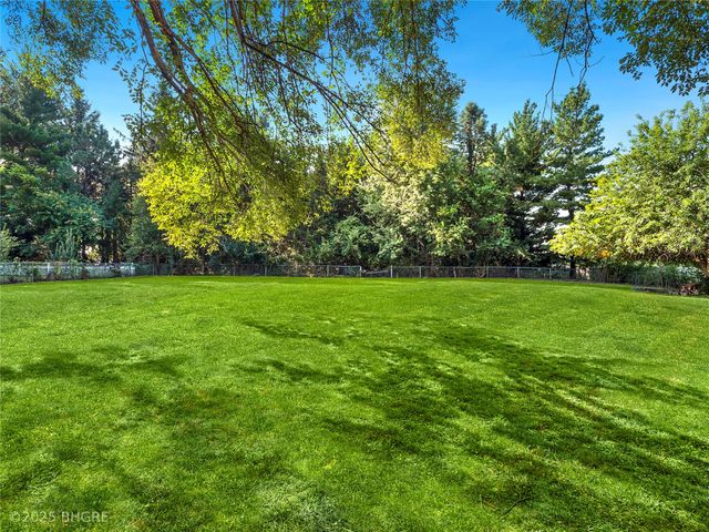 411 W Pleasant Street, Pleasantville, IA 50225