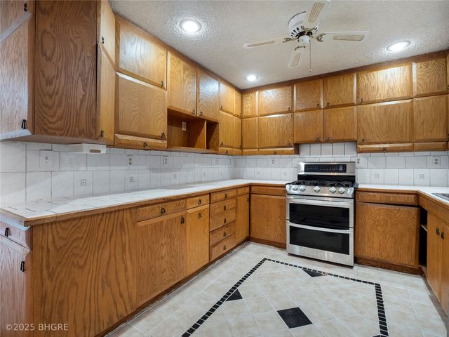 411 W Pleasant Street, Pleasantville, IA 50225