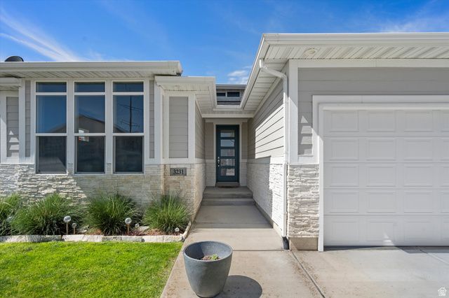 3231 N 3325 W, Plain City, UT 84404