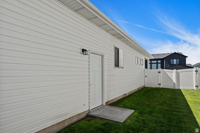 3231 N 3325 W, Plain City, UT 84404
