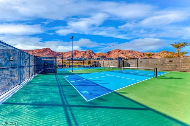 57 Stone Yucca Court, Henderson, NV 89011