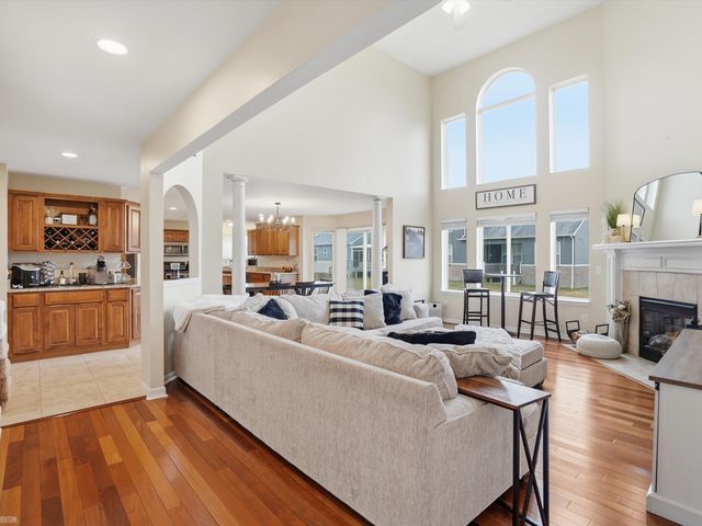 20483 St Martins Avenue, Macomb Twp, MI 48044