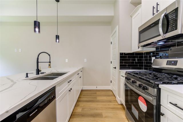 7201 Edmont Lane, Houston, TX 77088