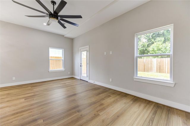 7201 Edmont Lane, Houston, TX 77088