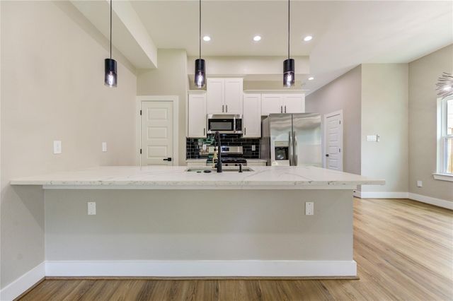 7201 Edmont Lane, Houston, TX 77088