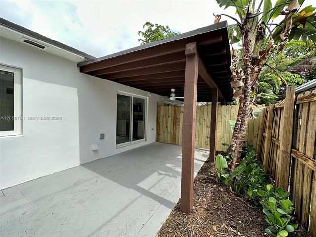 12125 NE 7th Avenue 1, North Miami, FL 33161