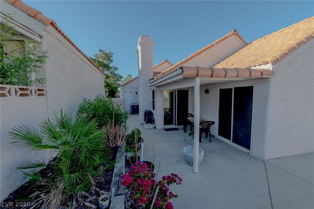 7409 Winter Garden Court, Las Vegas, NV 89145