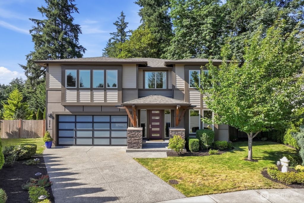 4579 327th Place NE, Carnation, WA 98014