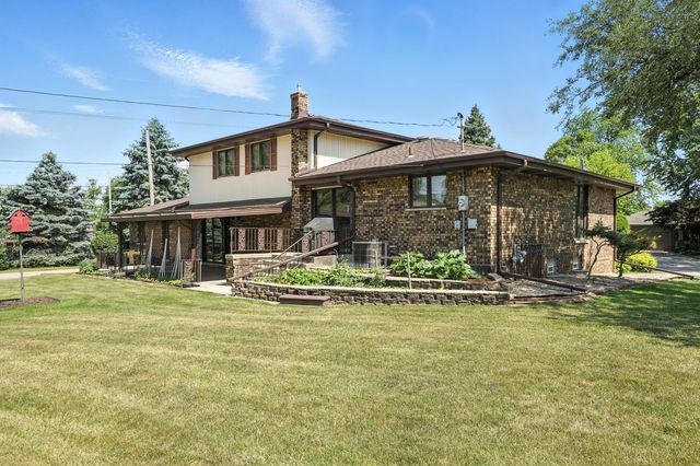 1246 River Drive, Munster, IN 46321