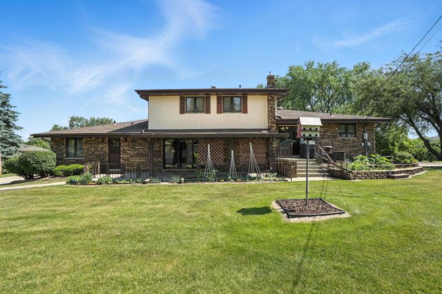1246 River Drive, Munster, IN 46321