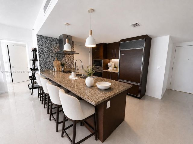 495 Brickell Avenue 411, Miami, FL 33131