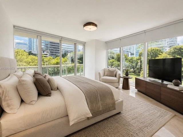 495 Brickell Avenue 411, Miami, FL 33131