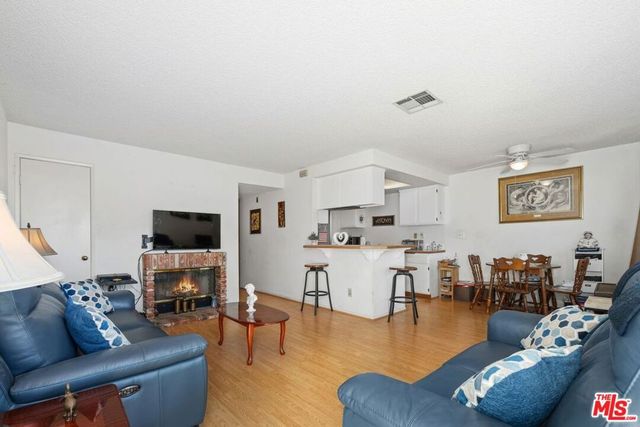 1229 W 223rd Street 113, Torrance, CA 90502