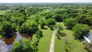 806 Old Base Road, Aurora, TX 76078
