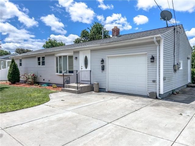 101 Woodland Avenue, Cranston, RI 02920