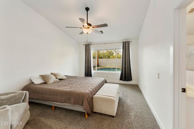 351 W AMOROSO Drive, Gilbert, AZ 85233
