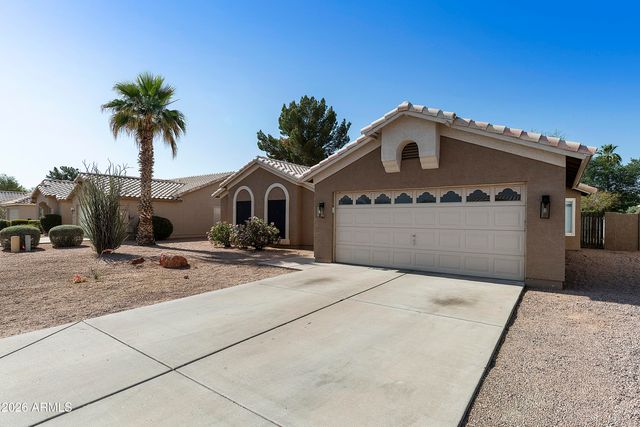 351 W AMOROSO Drive, Gilbert, AZ 85233