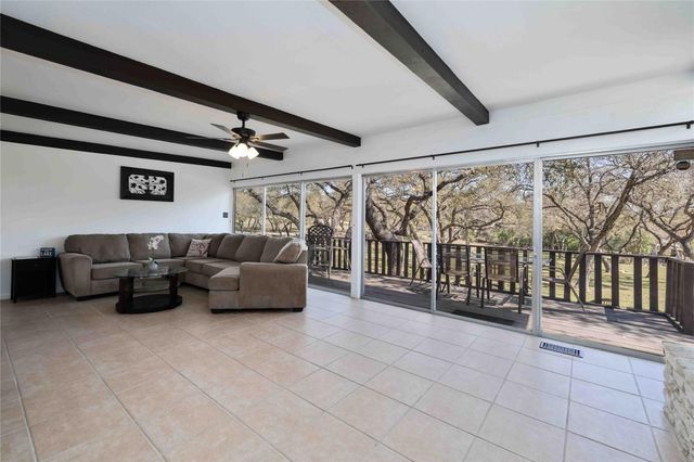 17416 Sleepy Hollow DR, Lago Vista, TX 78645