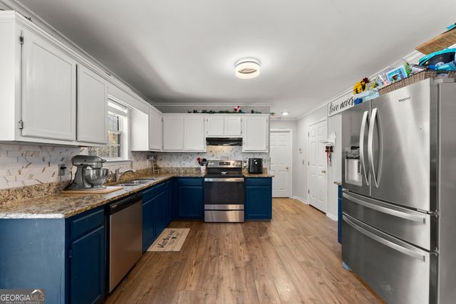 3044 Saddle Creek Drive, Gainesville, GA 30507