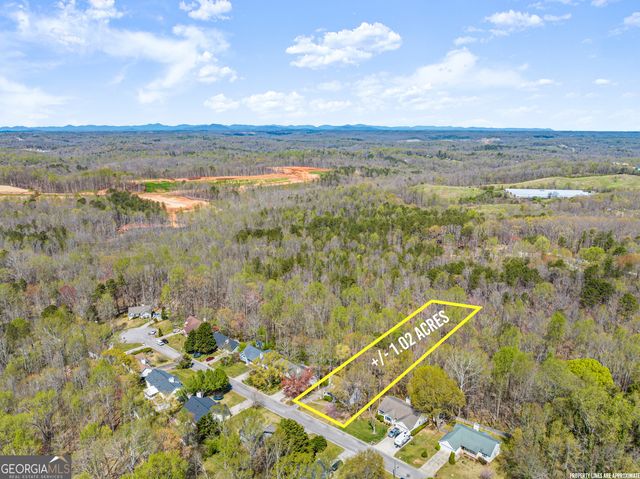 3044 Saddle Creek Drive, Gainesville, GA 30507