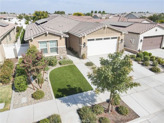 14308 Addleston Lane, Bakersfield, CA 93311
