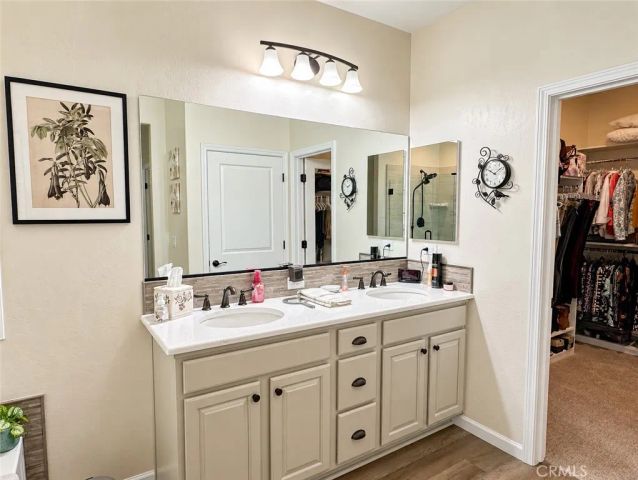 14308 Addleston Lane, Bakersfield, CA 93311